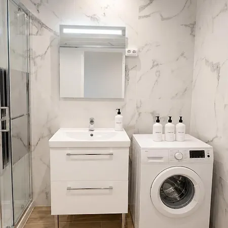 Apartmán Functional Near The Center Of